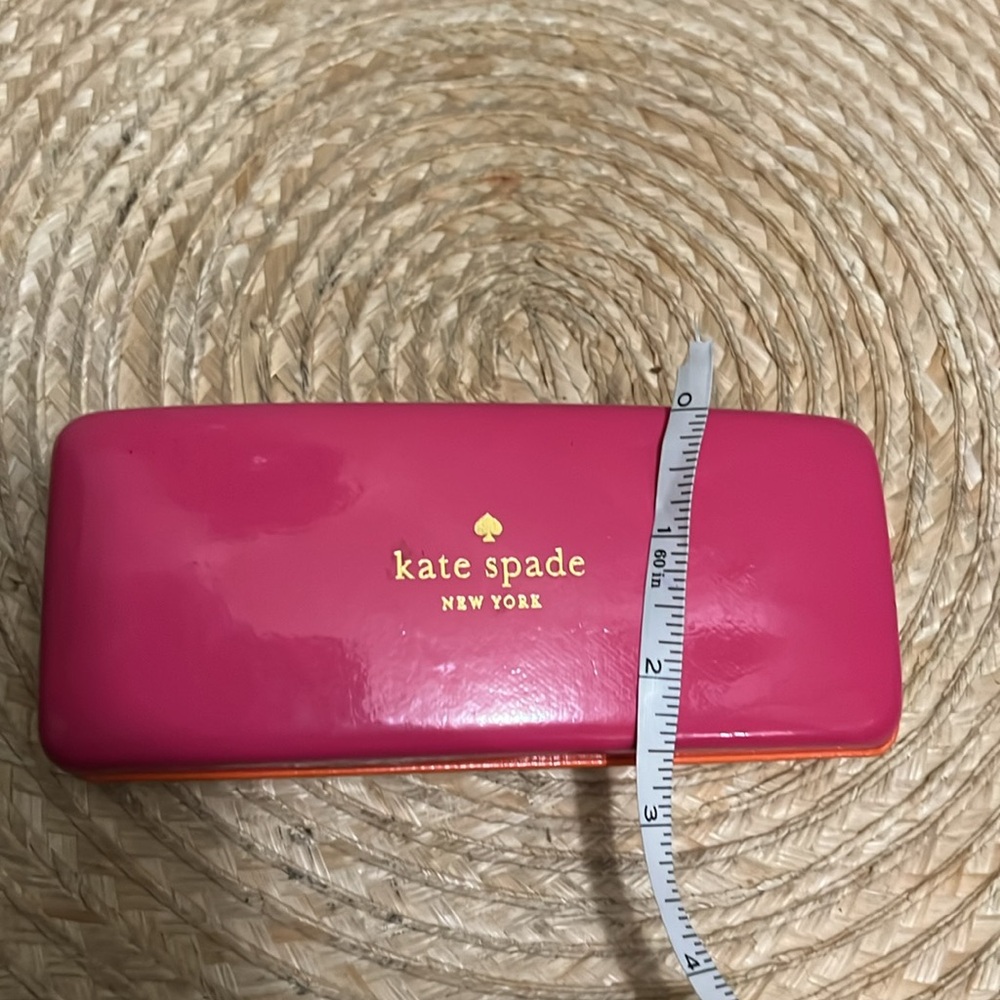 Kate Spade Chic Sunglass Case - Picture 2 of 12